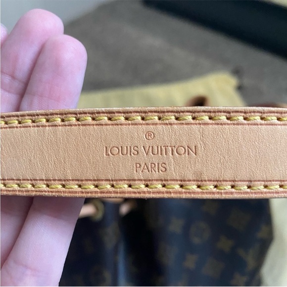 Authentic Louis Vuitton Petit Noe Bucket Bag - Picture 3 of 11